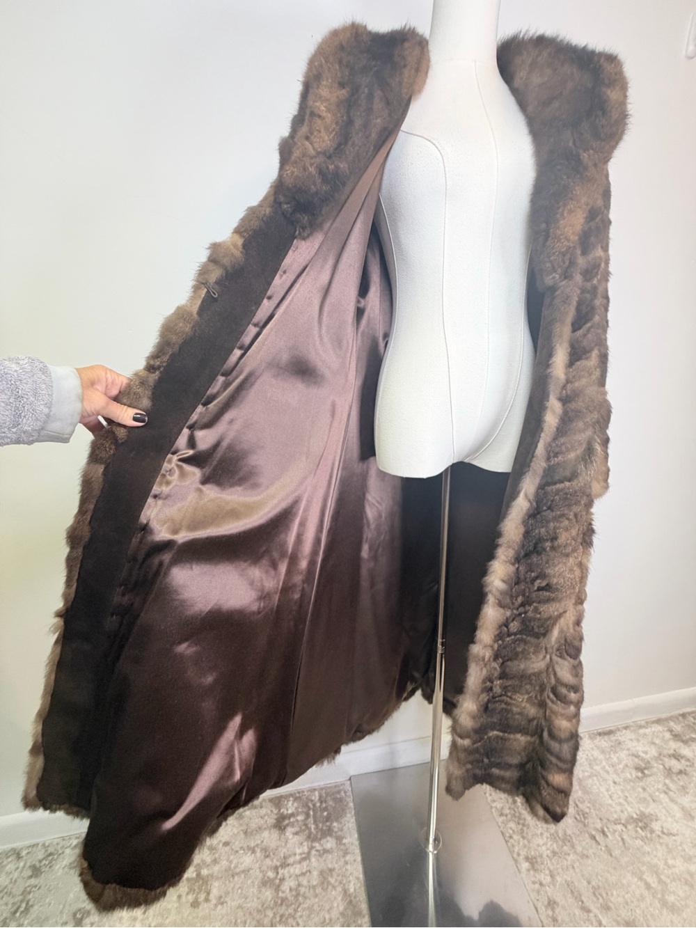 Vintage 1970’s Full-Length Beaver Fur Coat Women’s Size 8/10 - Picture 12 of 14